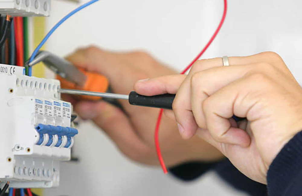 Quadri elettrici obsoleti: come evitarli